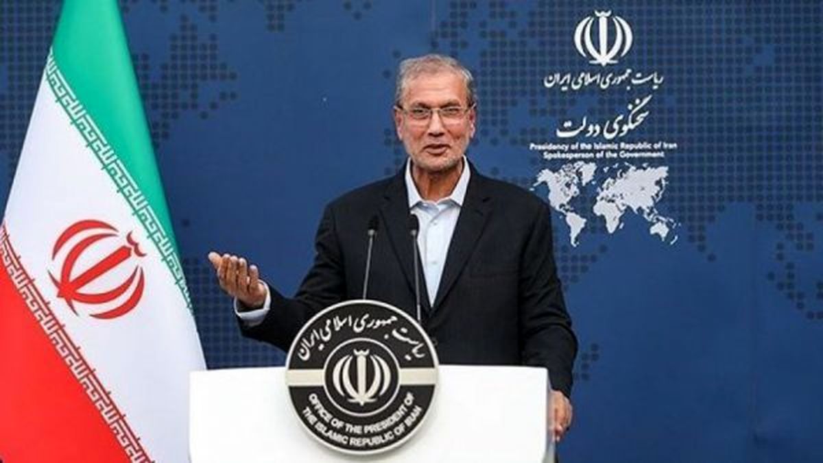 سررسید وامها دو ماه عقب میافتد مدارس تا آخر هفته تعطیل است شفاف در مورد کرونا اطلاع رسانی میکنیم