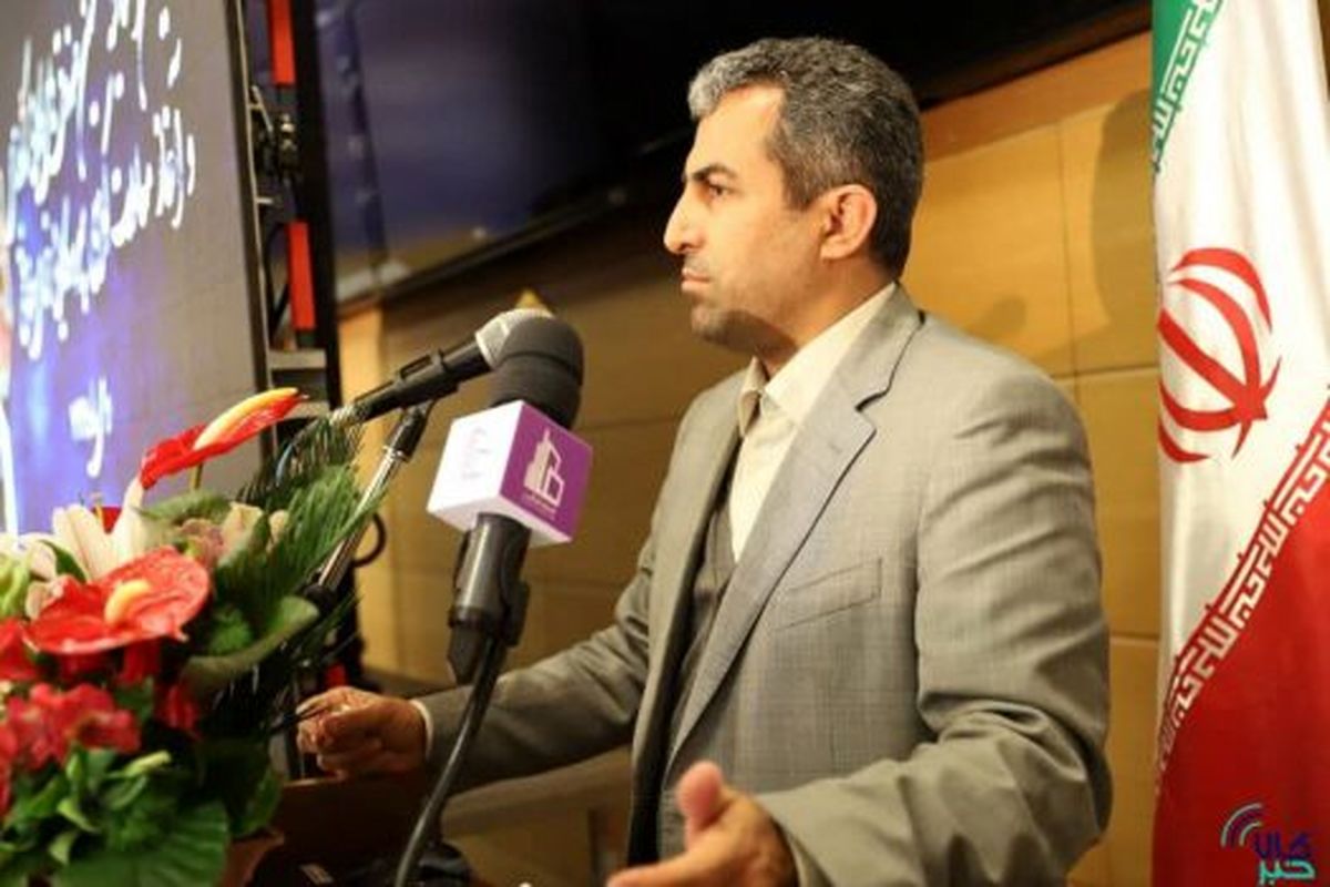 پورابراهیمی: ملاک عمل، قانون است
