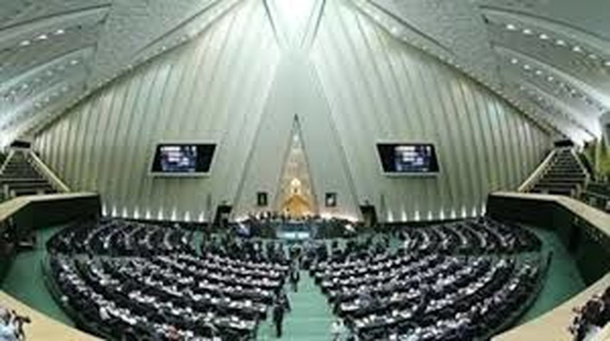 حمایت و قدردانی مجلس از اقدامات ستاد اجرایی فرمان امام و تولید نخستین واکسن ایرانی