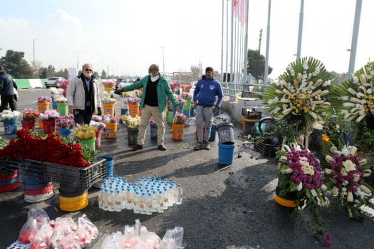 آغاز طرح جمع آوری و ساماندهی گل فروشان حاشیه بزرگراه شهید هاشمی