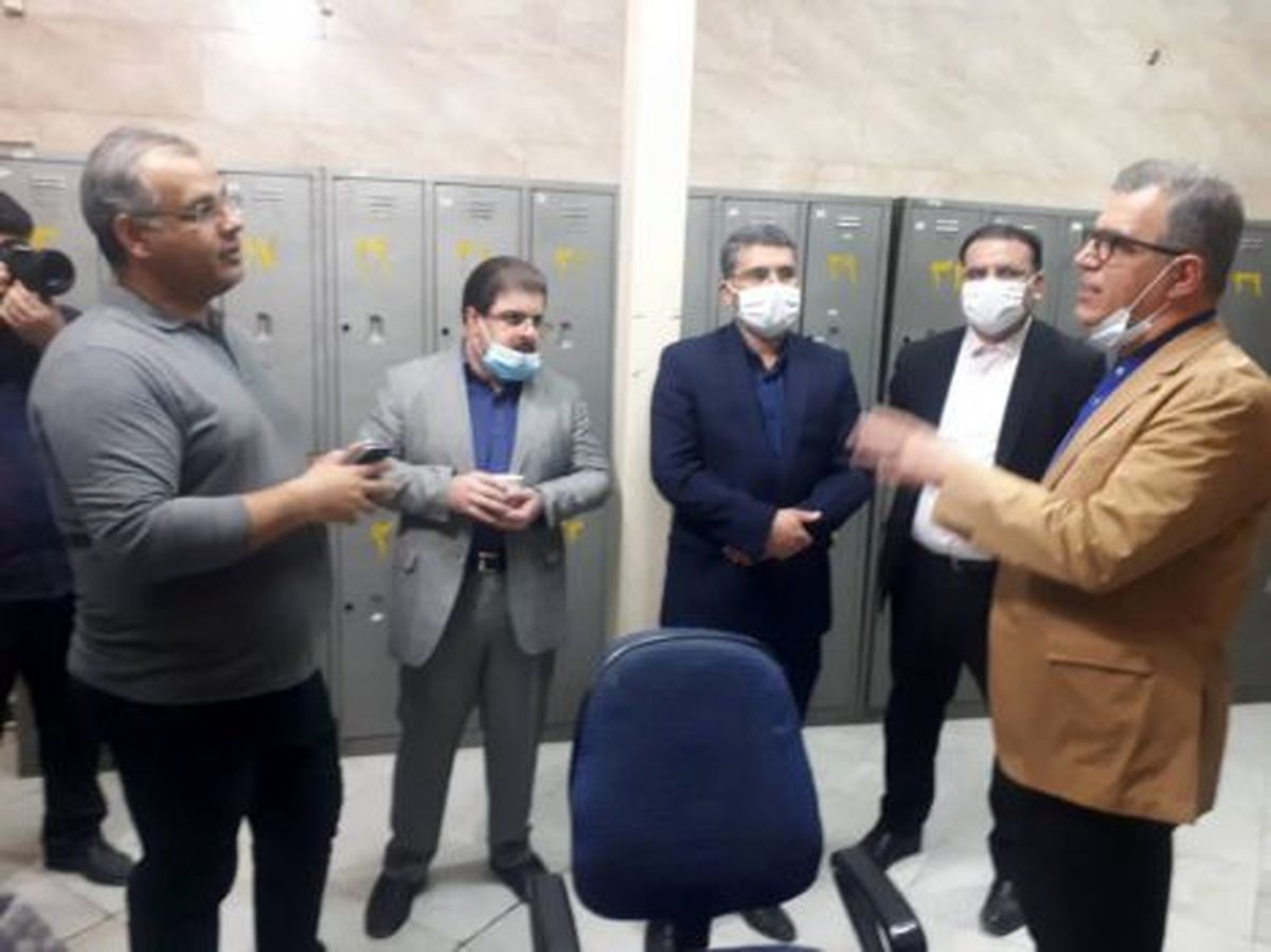 بازدید مدیرکل دفتر شهردار تهران از گرمخانه ها وپاتوق های دره فرحزاد