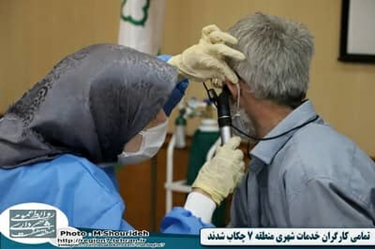 تمامی کارگران خدمات شهری منطقه ۷ چکاب شدند