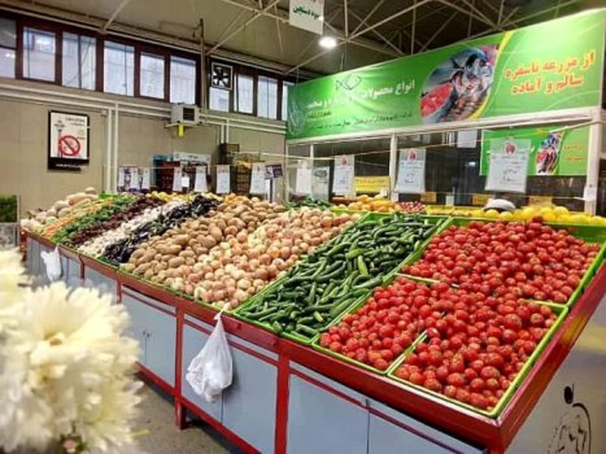 کاهش قیمت‌های بازار سبزیجات و صیفی‌جات در آستانه زمستان
