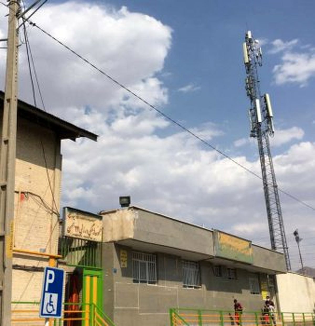 مرمت و بازسازی مجموعه های ورزشی شمال شرق تهران