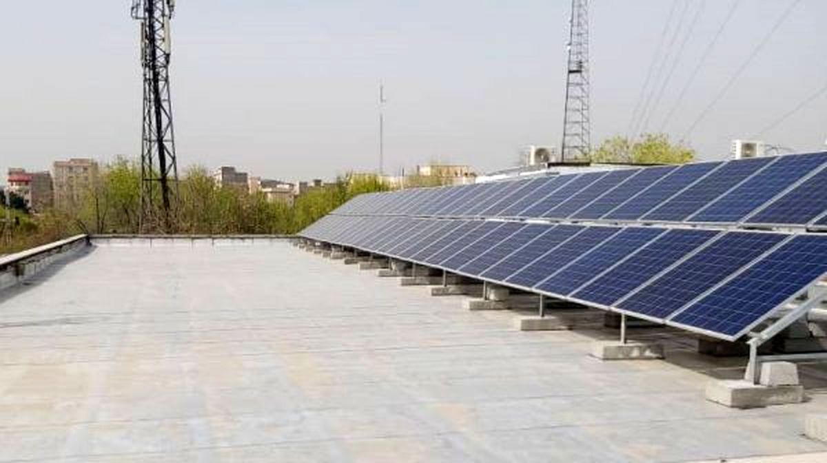 تهیه شناسنامه فنی ساختمان های اداری منطقه ۱۹ برای احداث نیروگاه خورشیدی