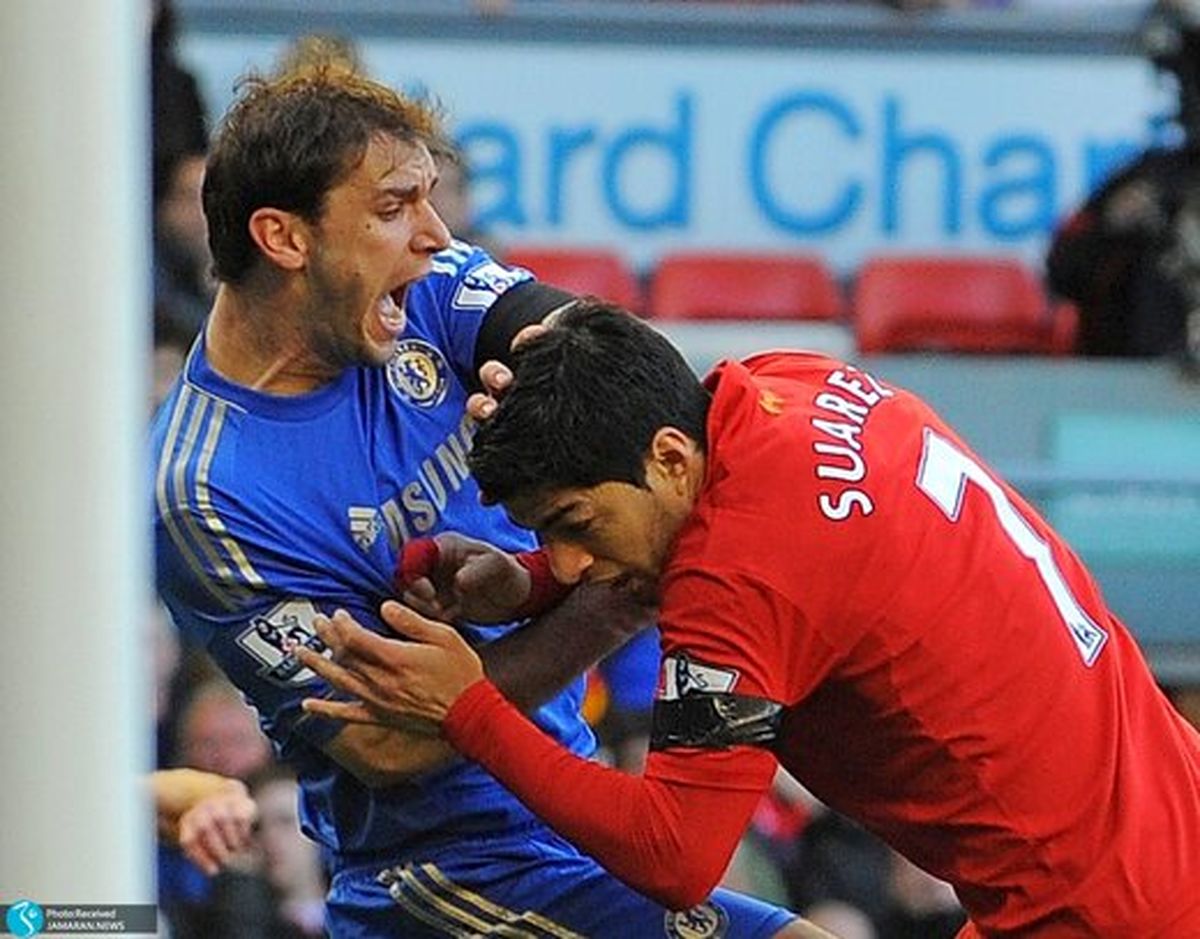 این فوتبالیست‌ها گاز می‌گیرند!+ تصاویر