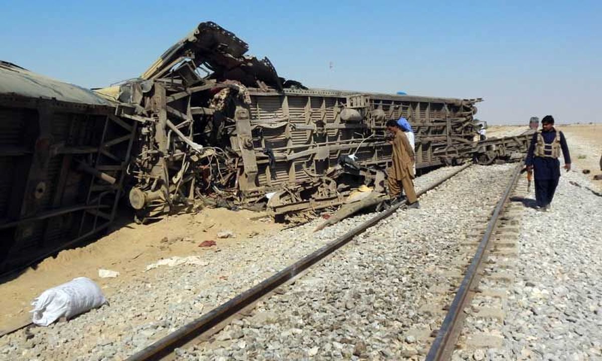 ریل قطار در بلوچستان منفجر شد!