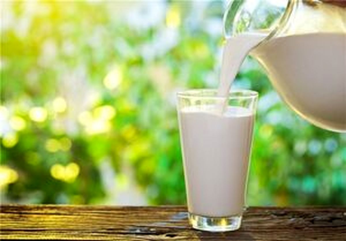 ممنوعیت مصرف ۱۱ ماده غذایی با شیر