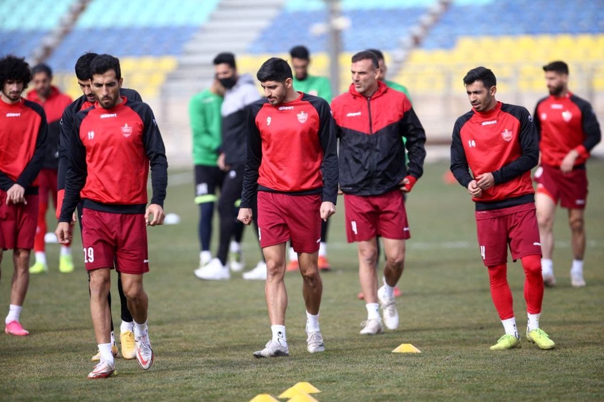 چند بازیکن پرسپولیس در آستانه فسخ یکطرفه قرارداد!