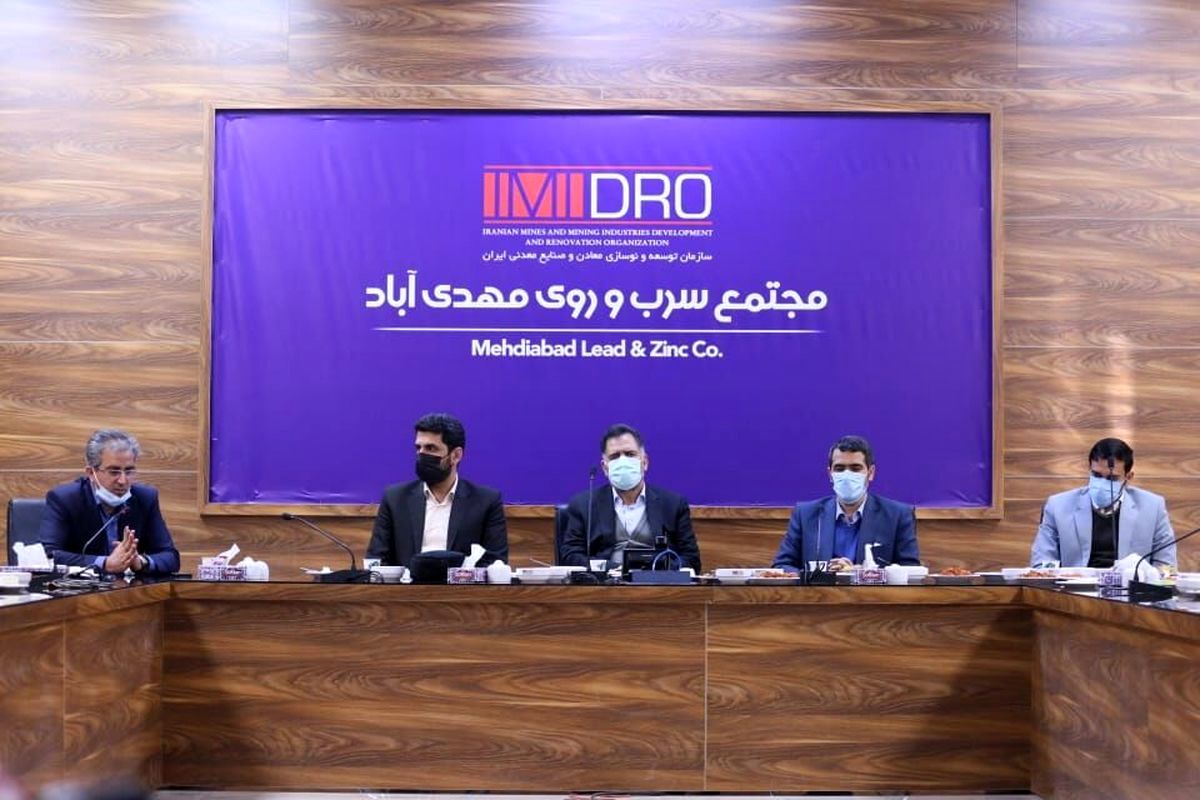 معاون وزیر صمت: نگاه فعالان حوزه صنعت خودرو به واحدهای معدنی است
