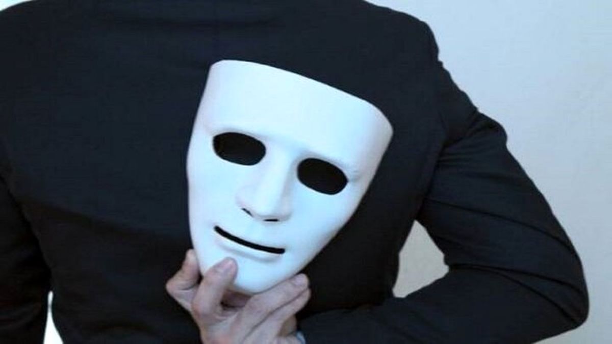 آشنایی با جملات خاصی که افراد دروغگو از آن استفاده میکنند!