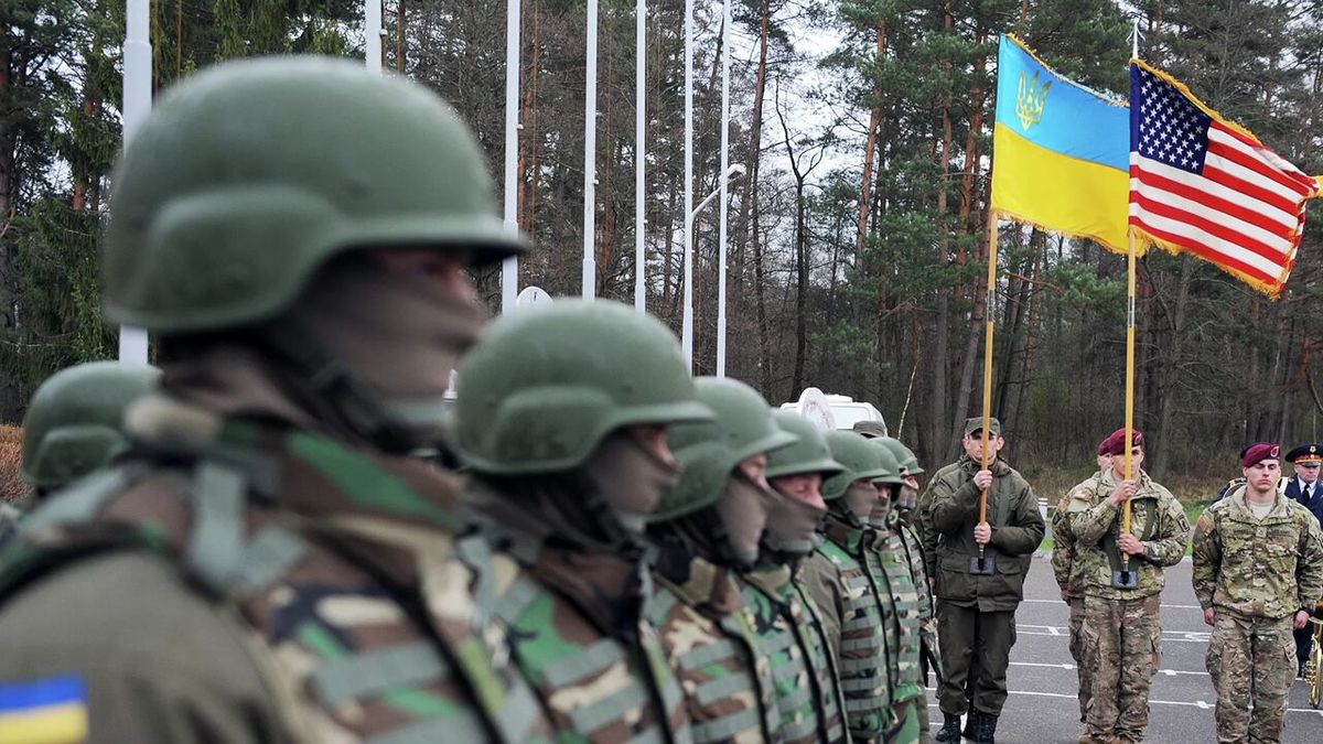 آمریکا عمدا درباره بحران اوکراین اغراق می کند