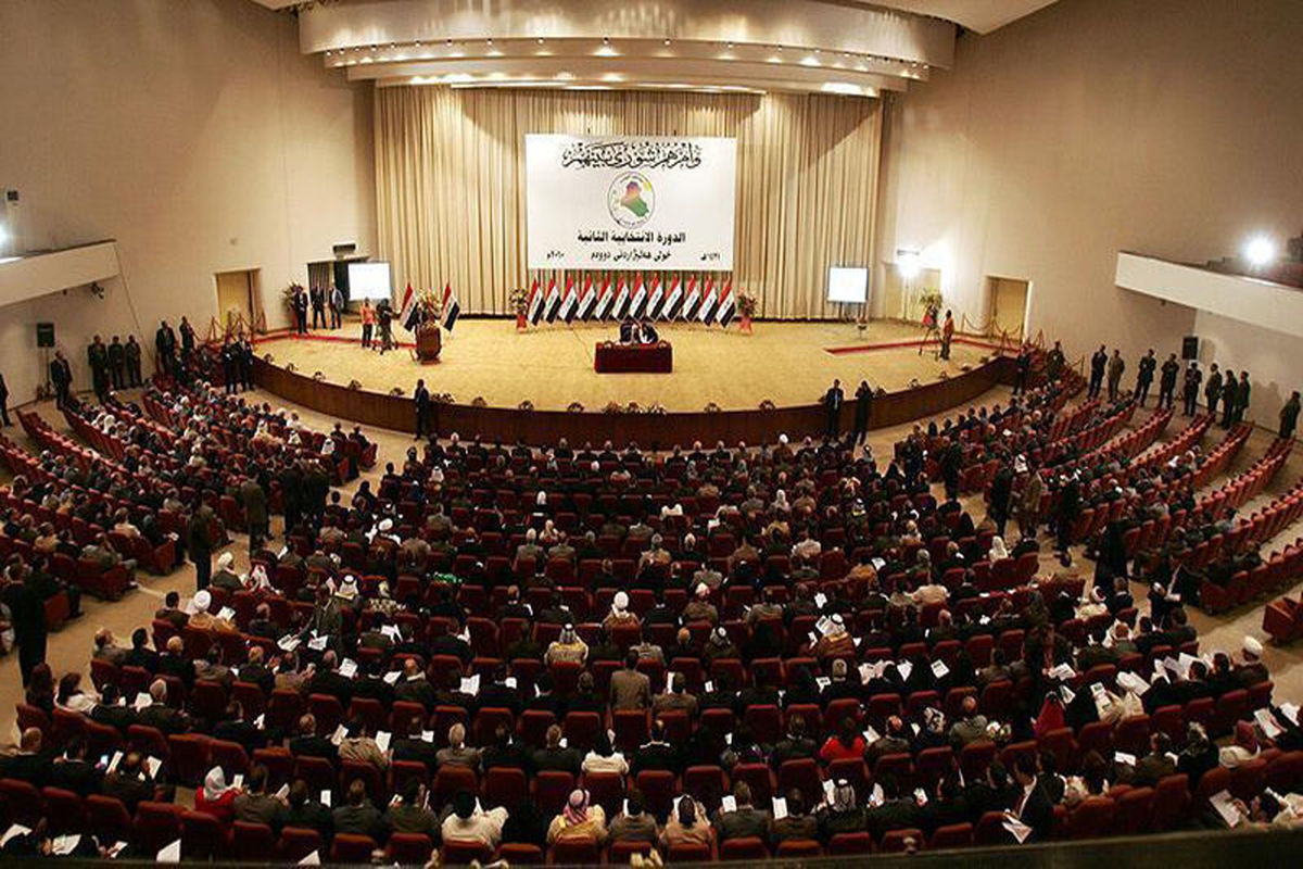نمایندگان جریان صدر پارلمان عراق را تحریم کردند!