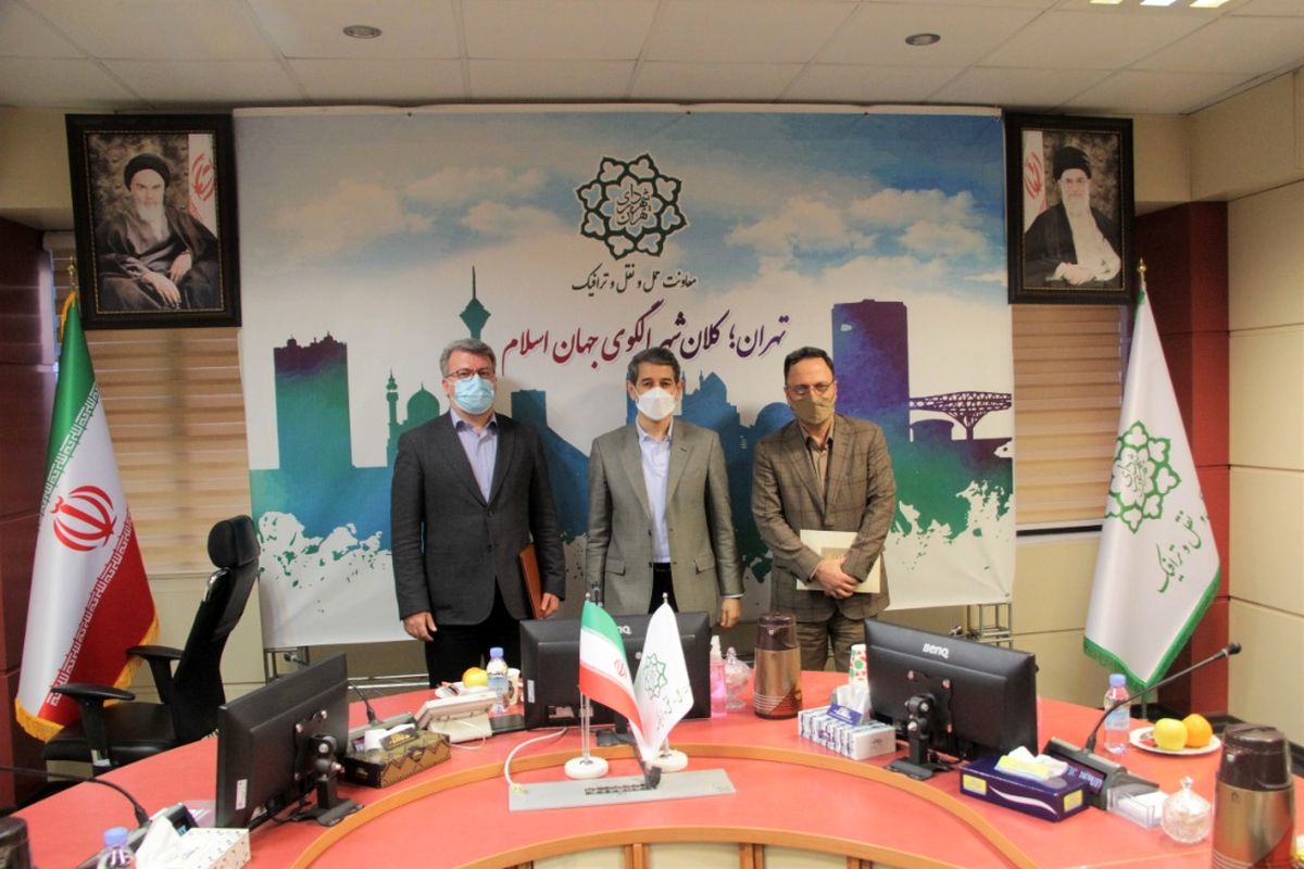 شفیعی :
امیدواریم شاهد تحولات مثبتی در شرکت مترو باشیم
