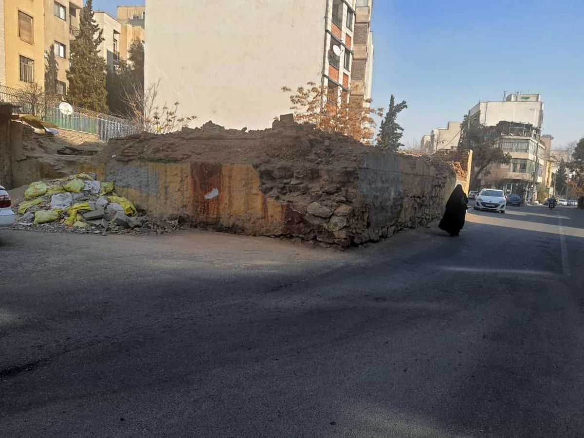 رفع مشکلات ترافیکی با برداشتن آبانبار ۵۰ ساله