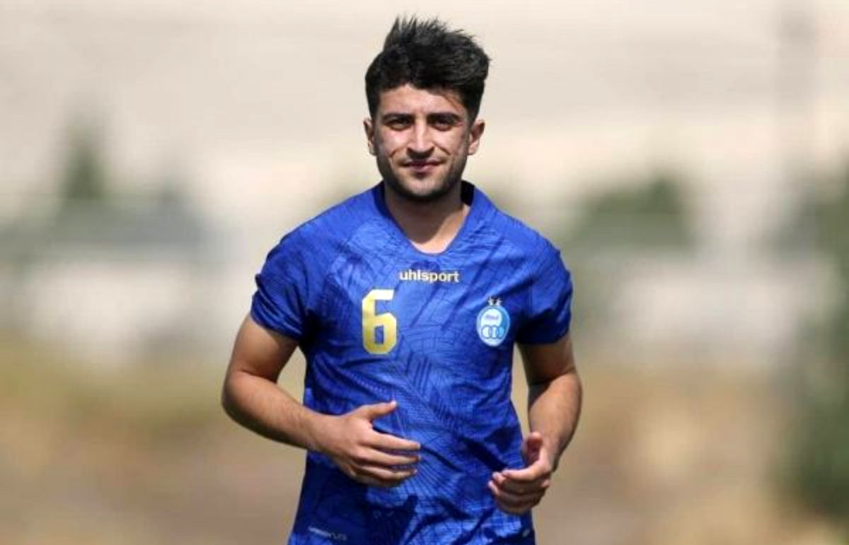 بازیکن بدهید، هواپیمای چارتر بگیرید!