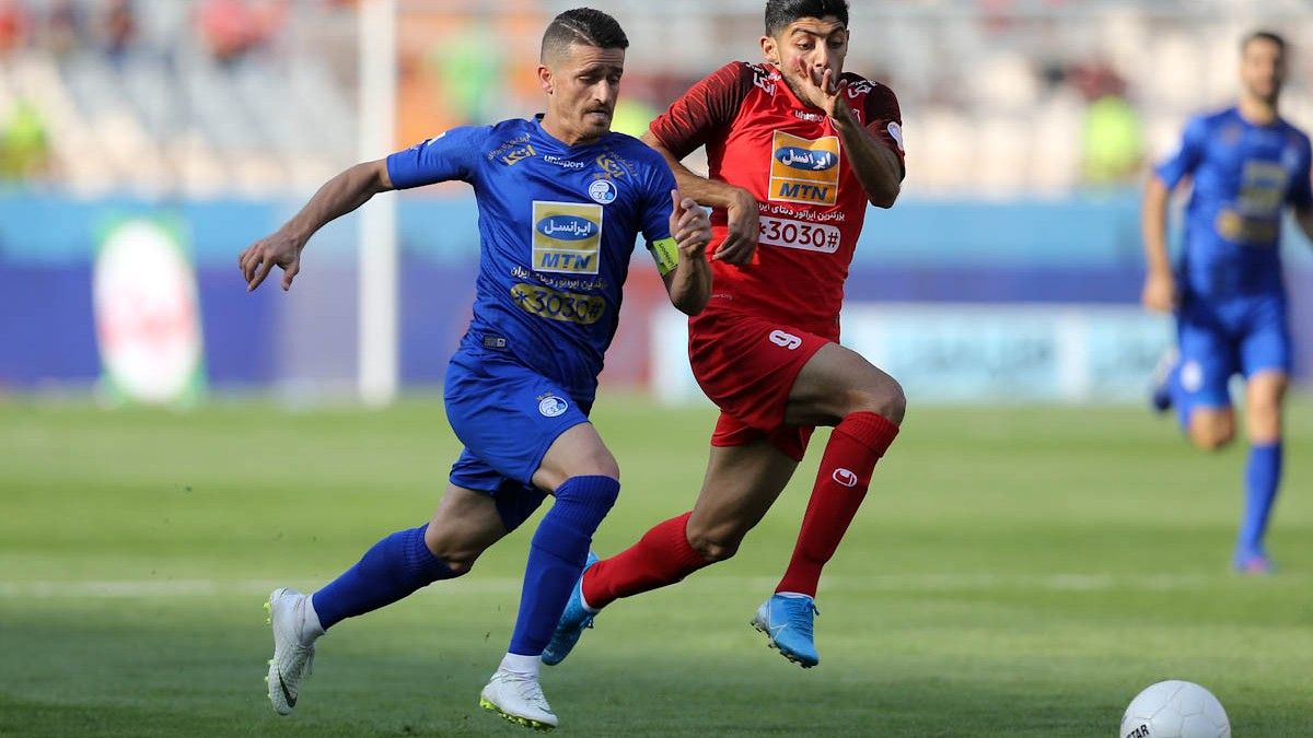 استقلال ۲۲ میلیارد تومان گرانتر از پرسپولیس