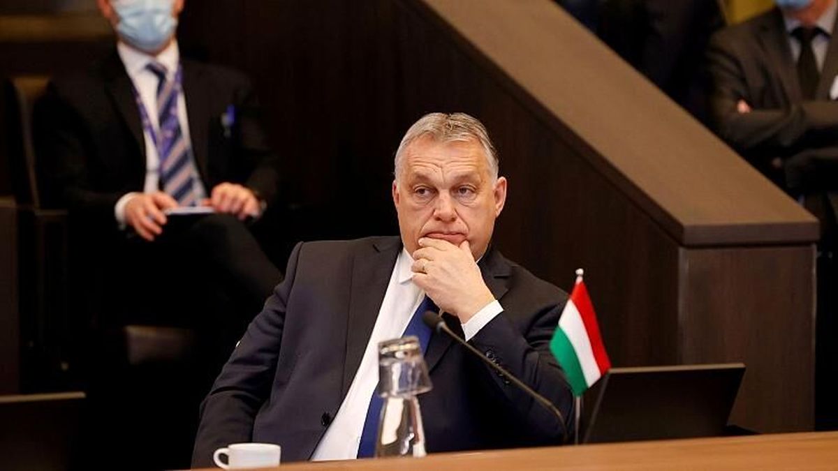 ممنوعیت ارسال سلاح به اوکراین از خاک مجارستان