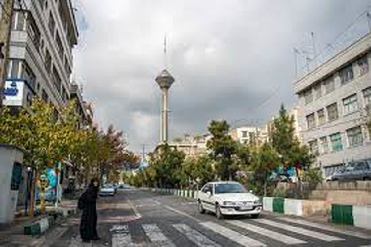 کاهش غلظت ذرات معلق در هوای تهران طی امروز و فردا