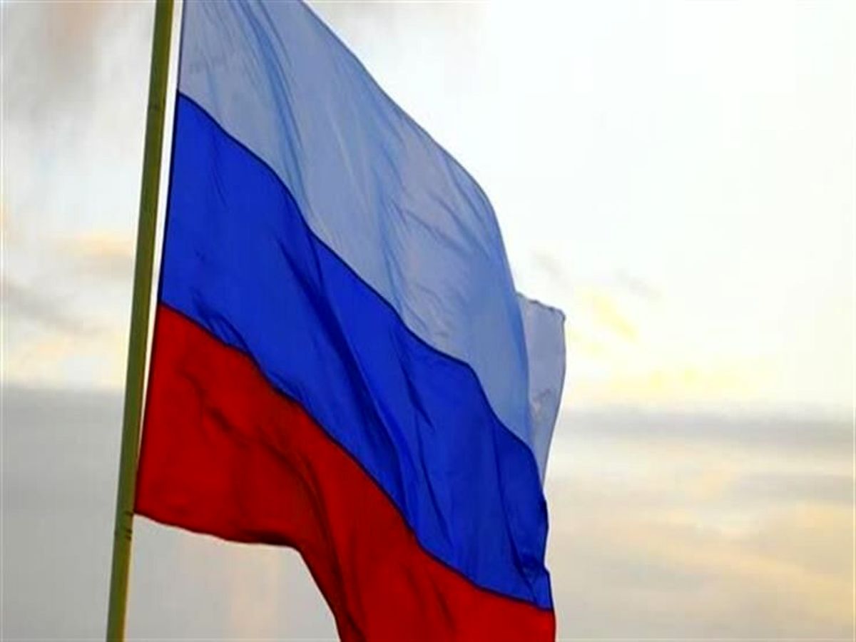 اهتزاز پرچم روسیه در شهر خارکیف اوکراین