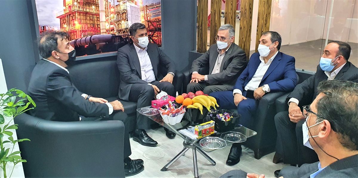 حضور فعال بیمه ایران در سومین نمایشگاه صنعت پتروشیمی کشور