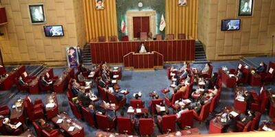 درخواست تعدادی از روسای شوراهای استان‌های کشور از آیت الله رئیسی برای حضور در انتخابات