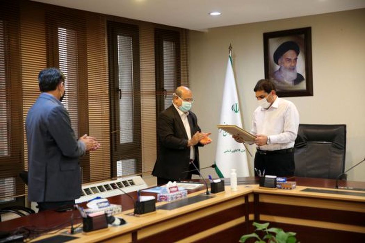 اهدای تجهیزات ضدکرونایی ازطرف ستاد اجرایی فرمان امام  به ستاد مقابله با کرونای تهران