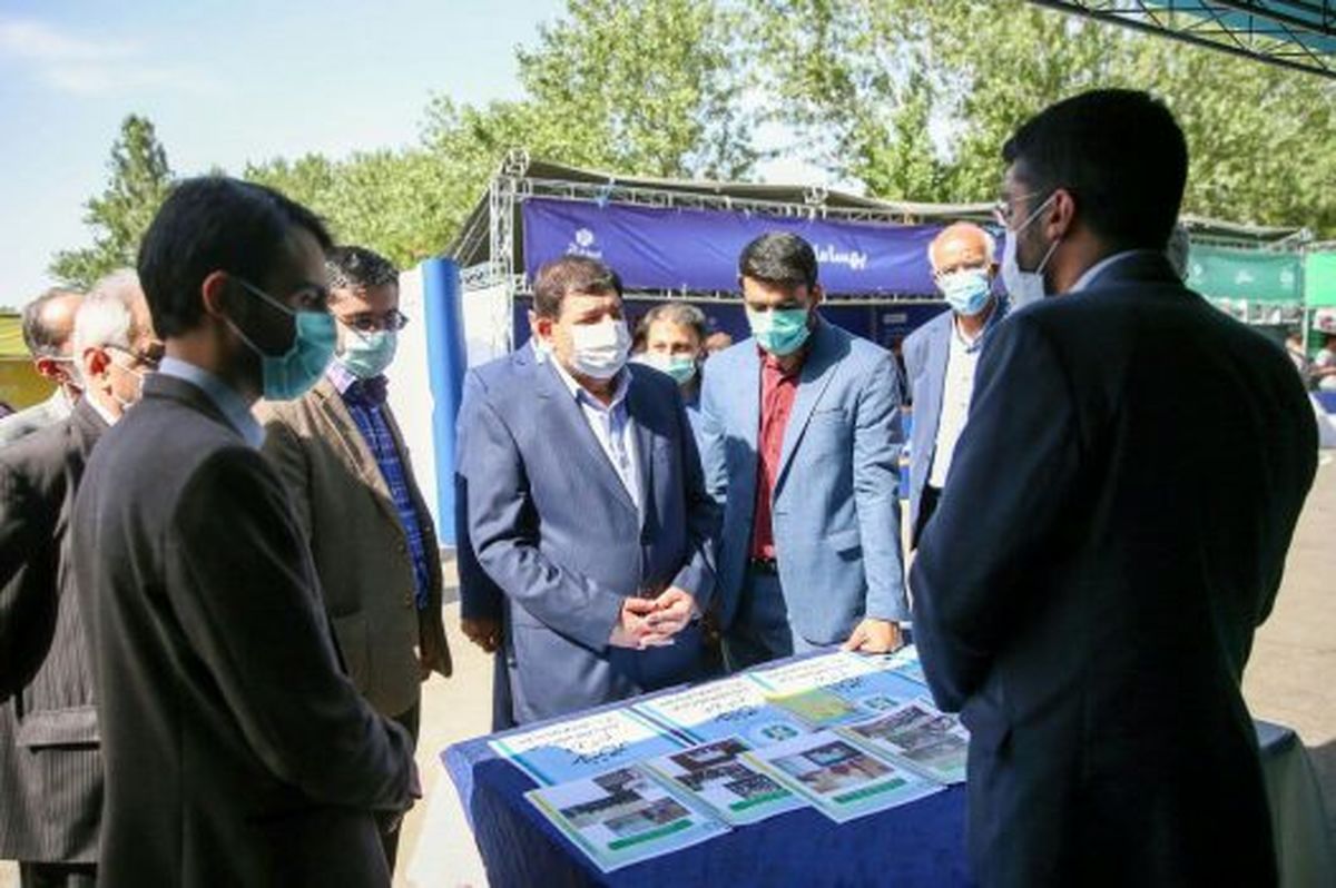 شناسایی و حمایت از ۲۰۰ هزار دانشآموز بازمانده از تحصیل در مناطق محروم کشور توسط ستاد اجرایی فرمان امام