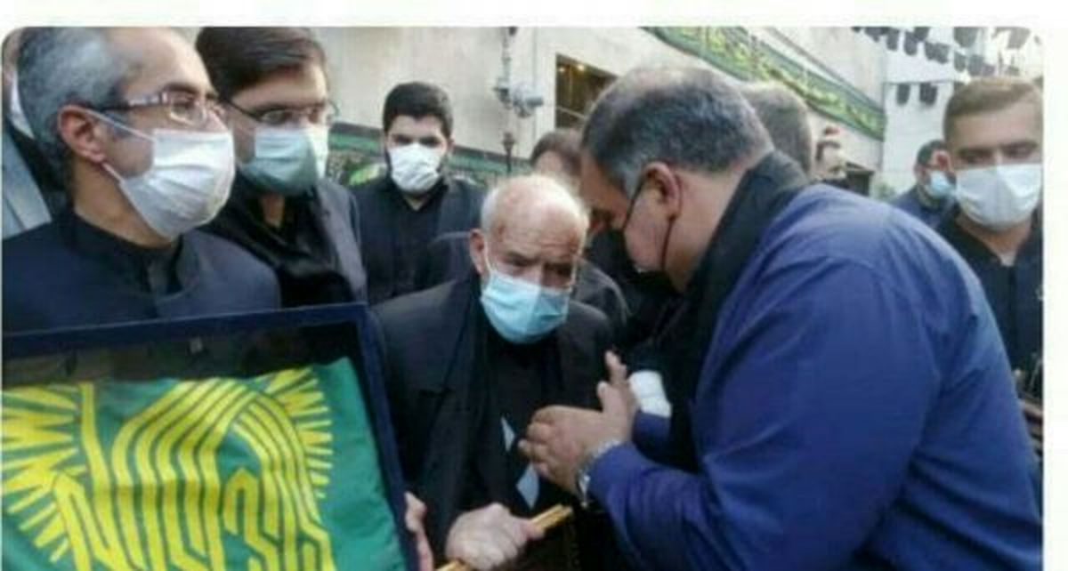 برگزاری ویژه برنامه «ده شب، ده شهید» در منزل خانواده معظم شهید جعفرپوریان در منطقه ۱۰ پایتخت