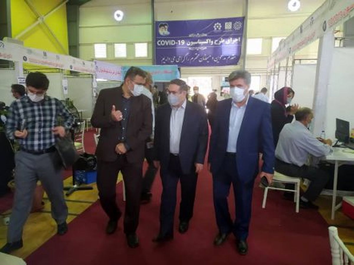 تقدیر مدیرعامل نمایشگاه بینالمللی شهر آفتاب از شرکت شهر سالم به خاطر واکسیناسیون کامل کارکنان