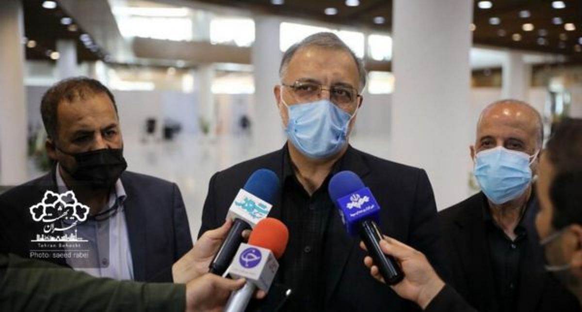 زاکانی در جمع خبرنگاران: ظرفیتهای تحول را در خدمت شهروندان قرار دهیم