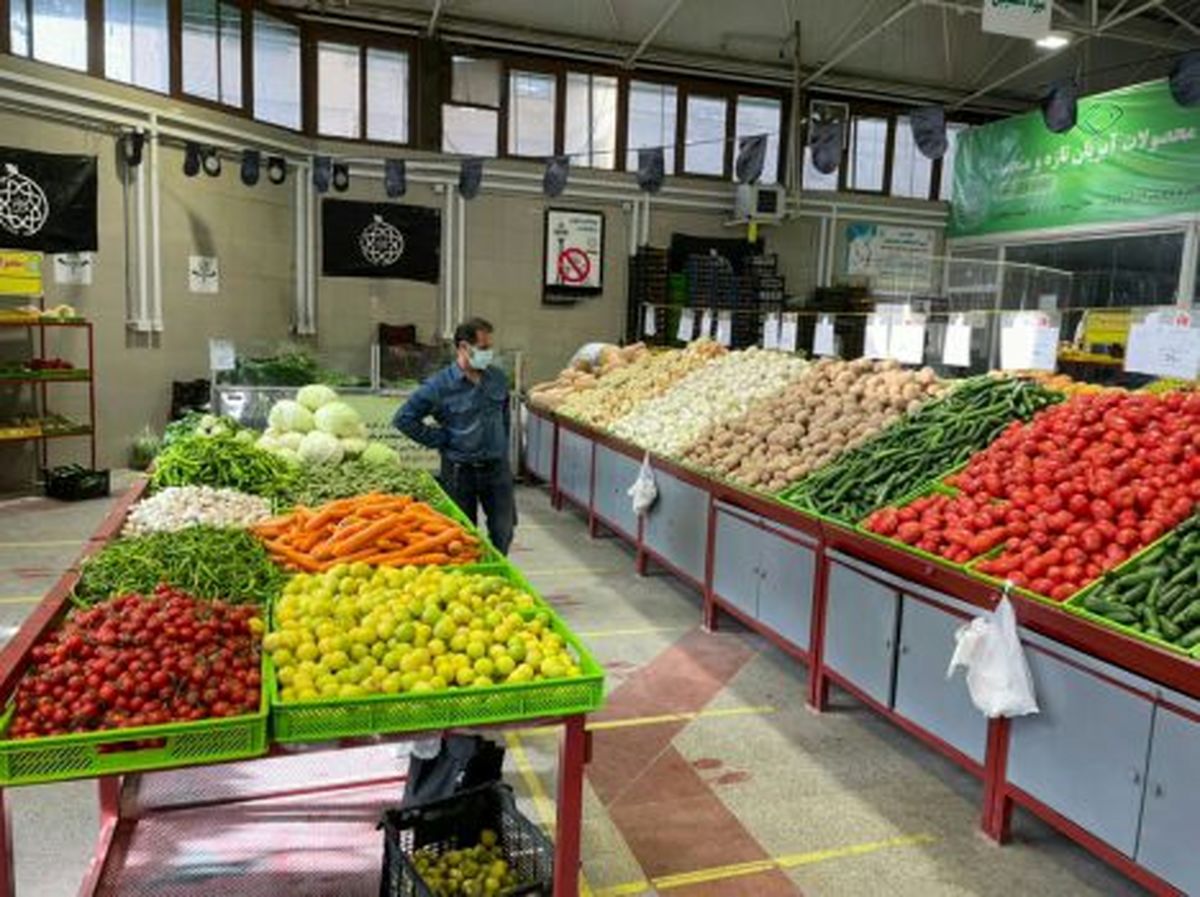 قیمت پیاز، سیب زمینی، گوجه فرنگی و خیار در میادین کاهش یافت