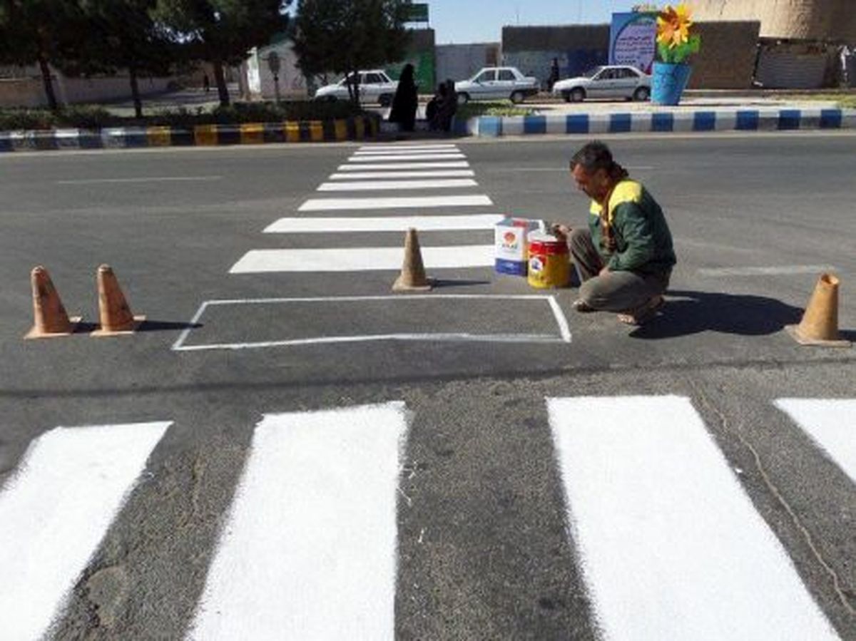 معابر و کوچه های منطقه ۴ برای رفت و آمد دانش آموزان در سال تحصیلی جدید مناسب سازی شد.