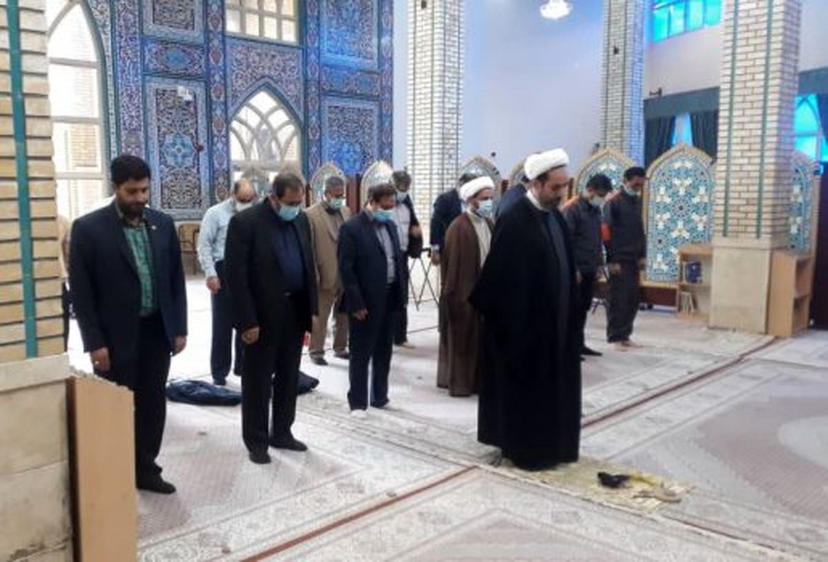 برگزاری نماز جماعت در موزه ملی انقلاب اسلامی و دفاع مقدس