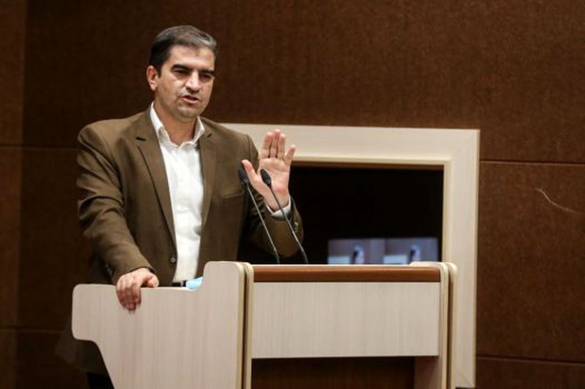 ایجاد هر تشکیلات جدیدی در دولت حدود ۳هزار میلیارد تومان، هزینهآور است