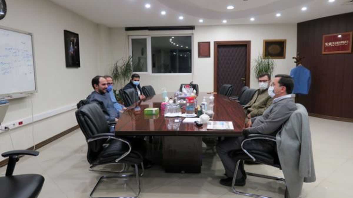 بازدید سرپرست سازمان پیشگیری و مدیریت بحران شهر تهران از موسسه همشهری