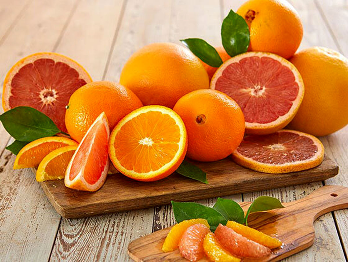 ۷ دلیل شگفت‌انگیز برای خوردن یک پرتقال در روز