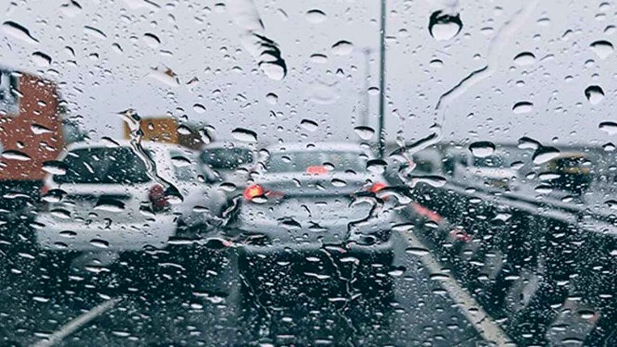 حال و هوای تهران وقتی باران میبارد