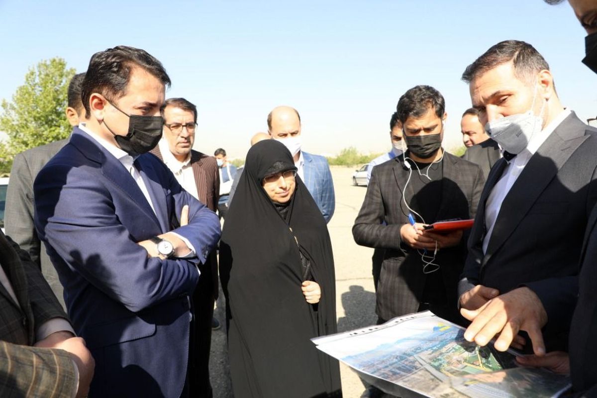 بهره مندی از ظرفیتهای خدماتی، تجاری و تفریحی بوستان بزرگ ولایت