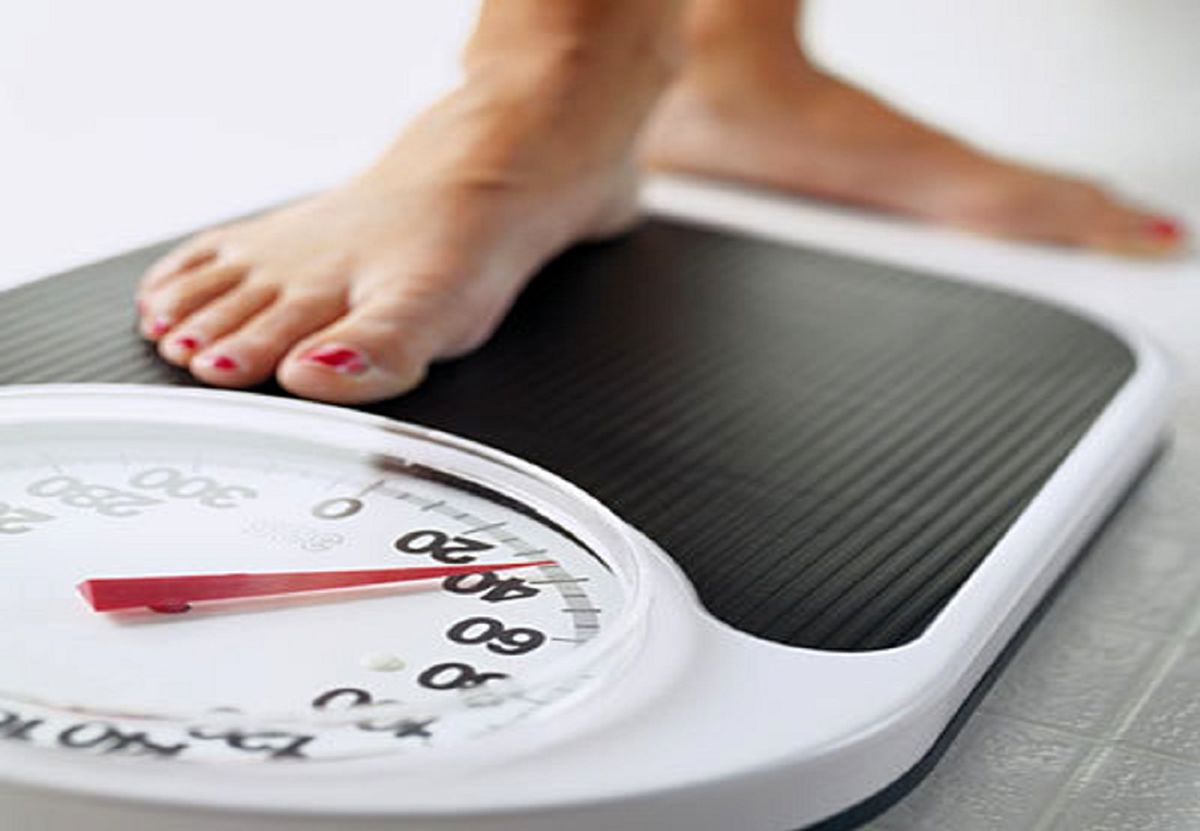 غیر از پرخوری چاقی چه دلایل دیگری میتواند داشته باشد؟