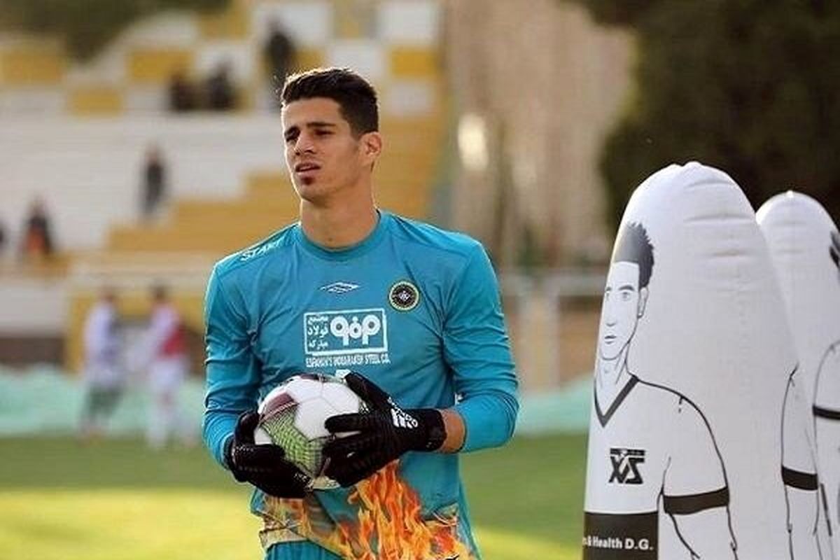 چراغ سبز لژیونر معروف به پرسپولیس