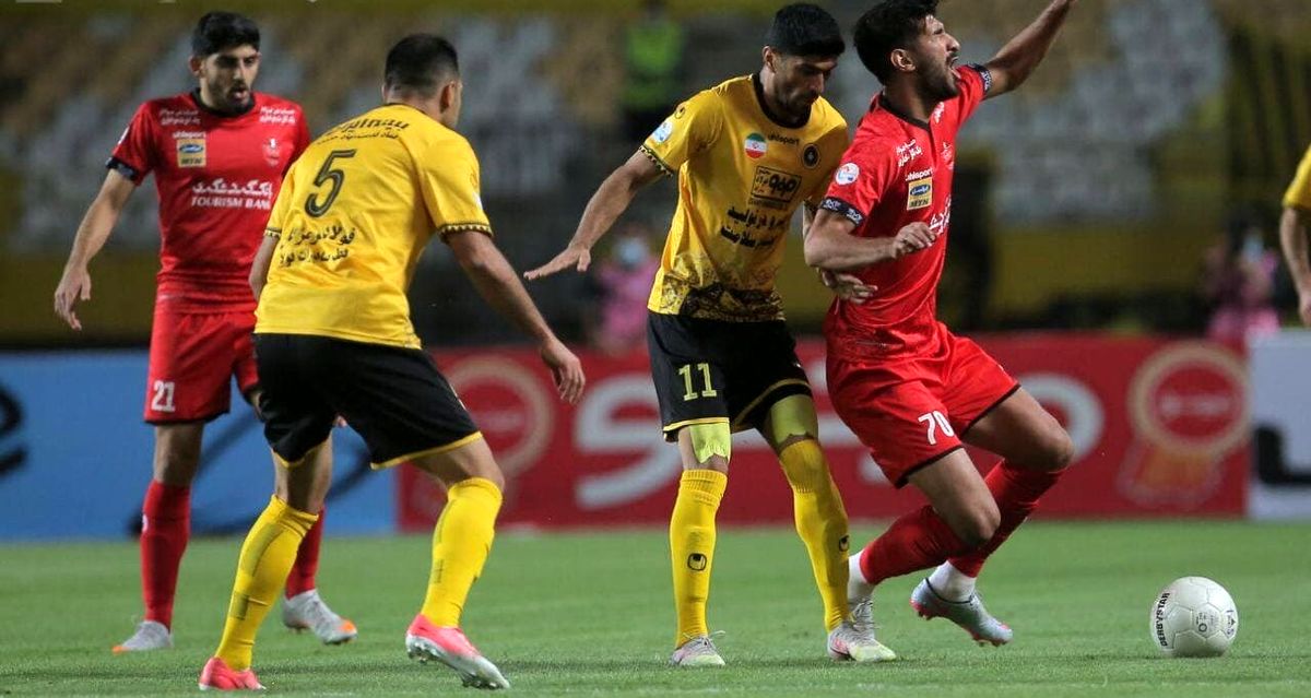 ستاره سپاهان در راه پرسپولیس