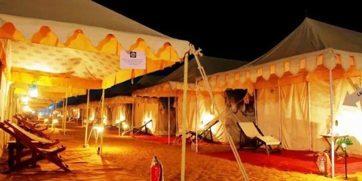 تصاویری از چادرهای فوق لاکچری قطر برای مسافران جام جهانی