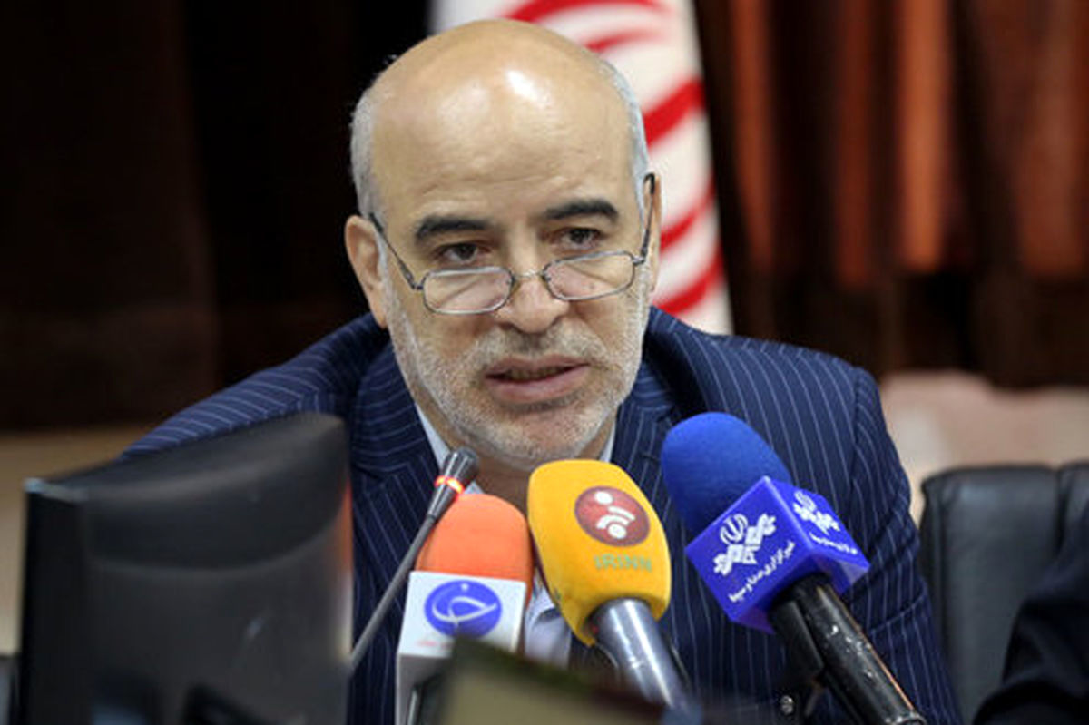 شاکری: آتشنشانان جور ترک فعل عوامل اجرایی را میکشند به حمایت از سازمان آتشنشانی بر میخیزیم
