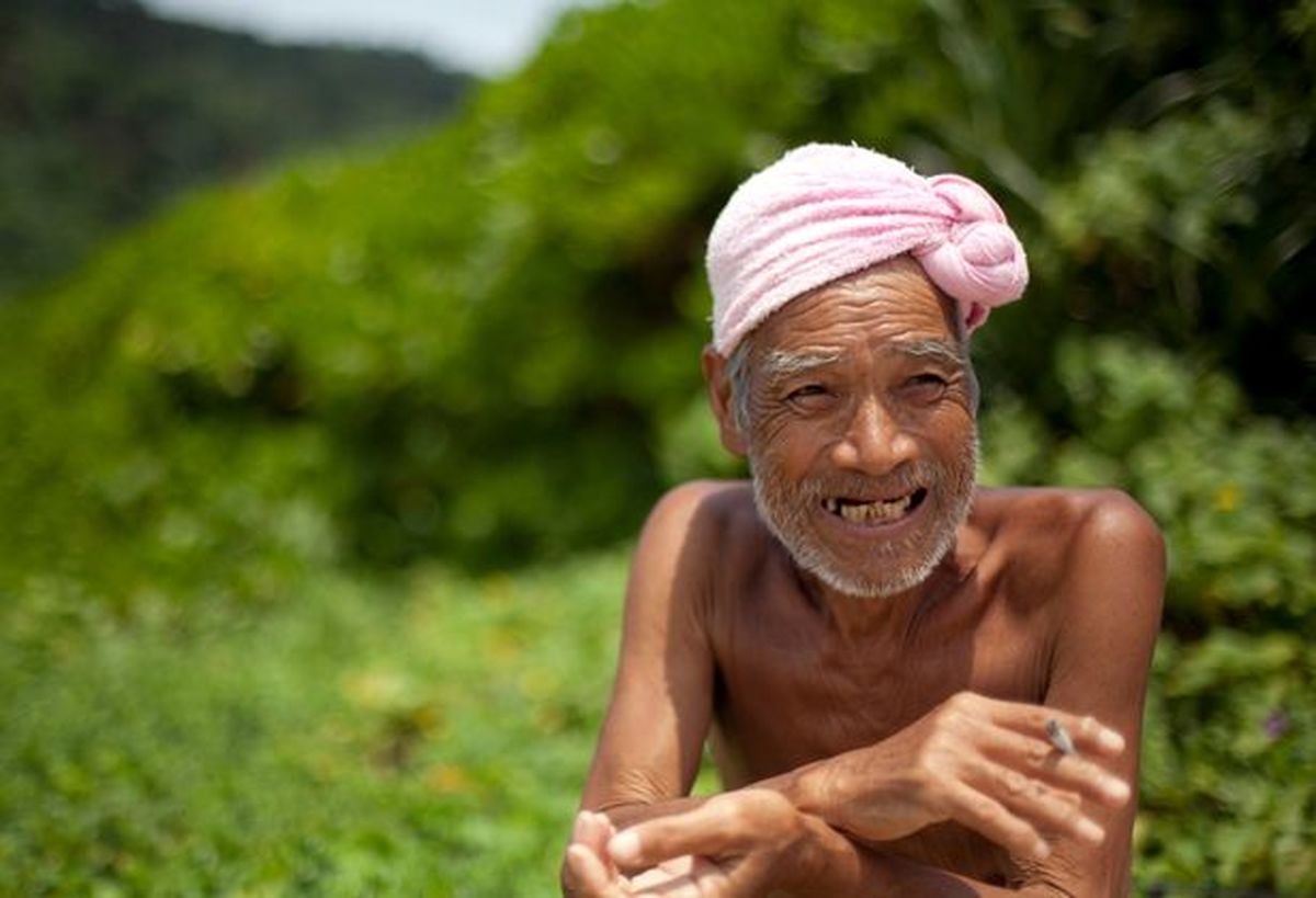زندگی برهنه یک مرد به مدت 30 سال در یک جزیره گرمسیری! +تصاویر