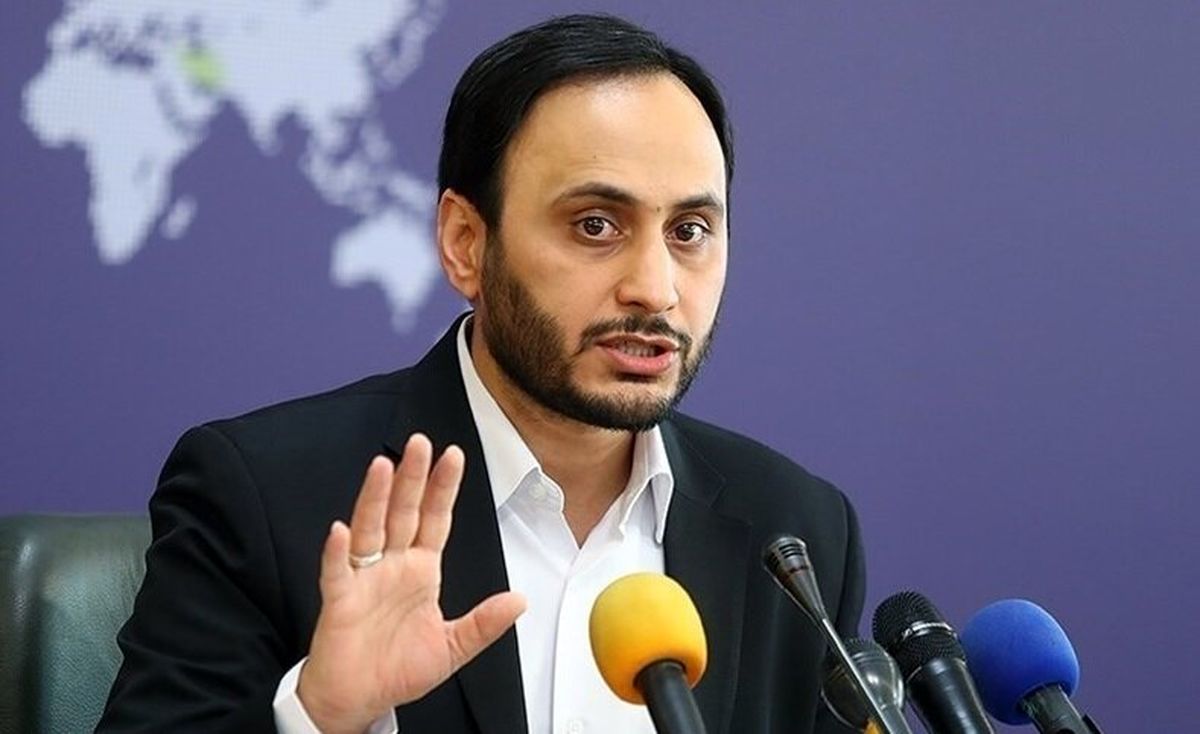 سخنگوی دولت: دولت با جدیت مسیر اصلاح نظام بانکی را طی میکند