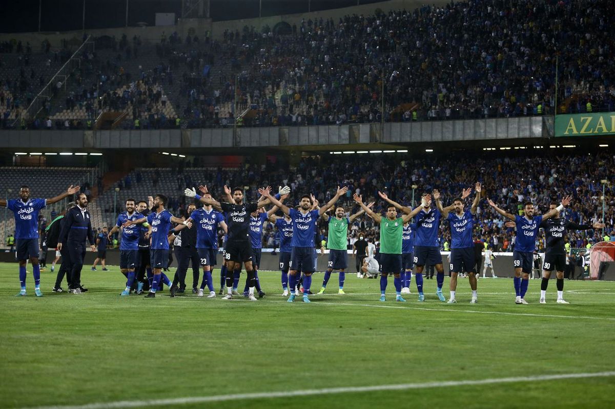 استقلالیها پولدار شدند