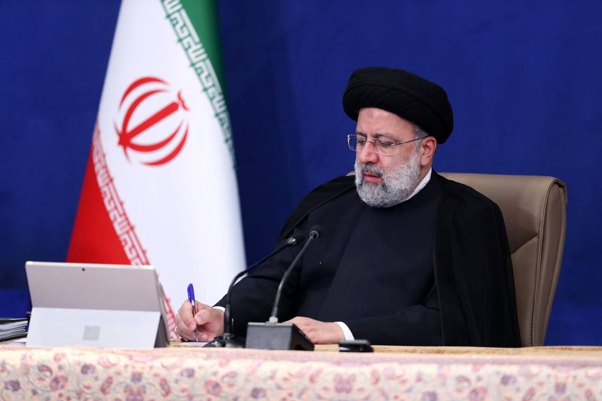 آیتالله رئیسی نایب قهرمانی تیم ملی کشتی آزاد کشورمان را تبریک گفت