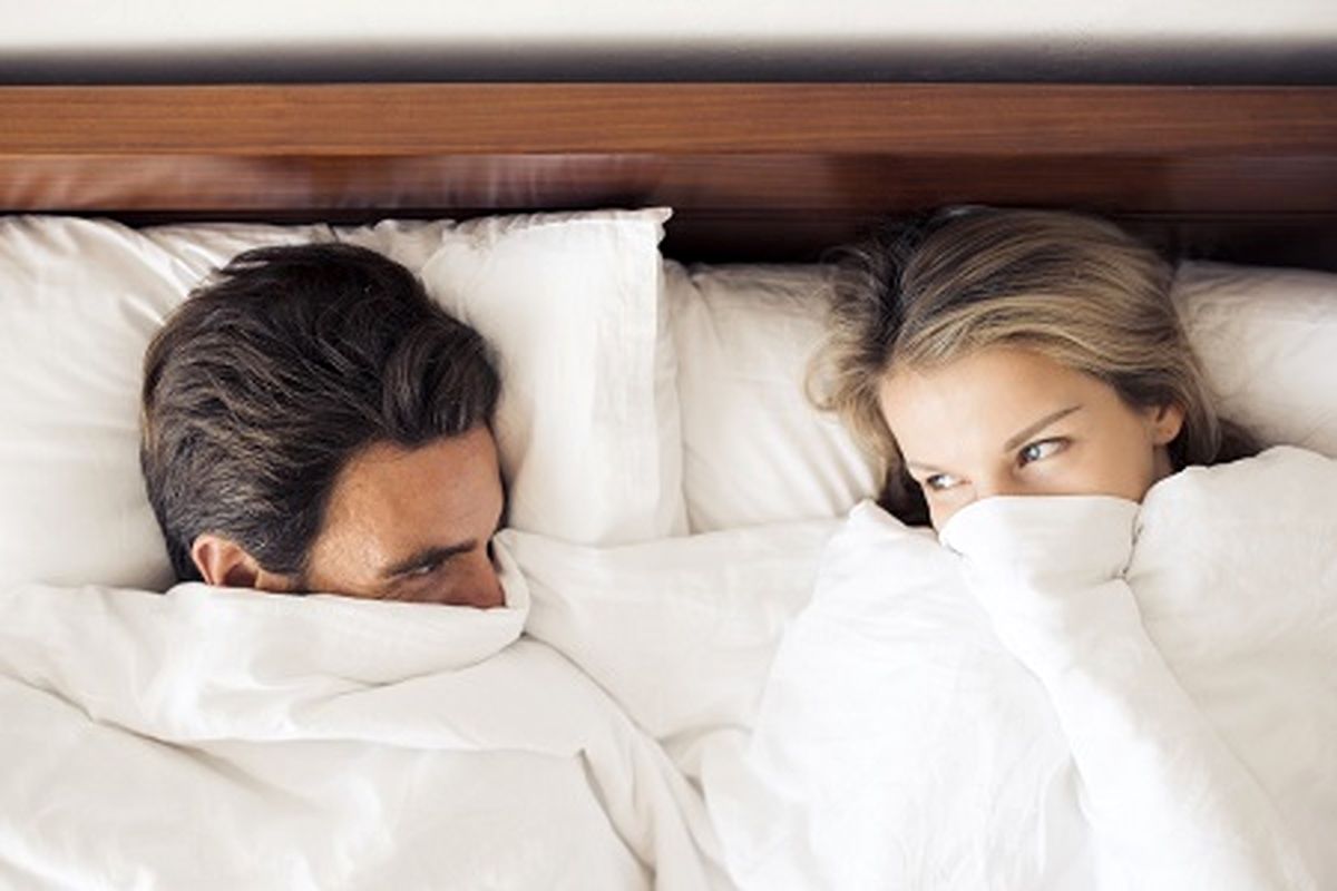 توصیه عجیب و جنجالی یک روان‌شناس درباره نخوابیدن کنار همسر!
