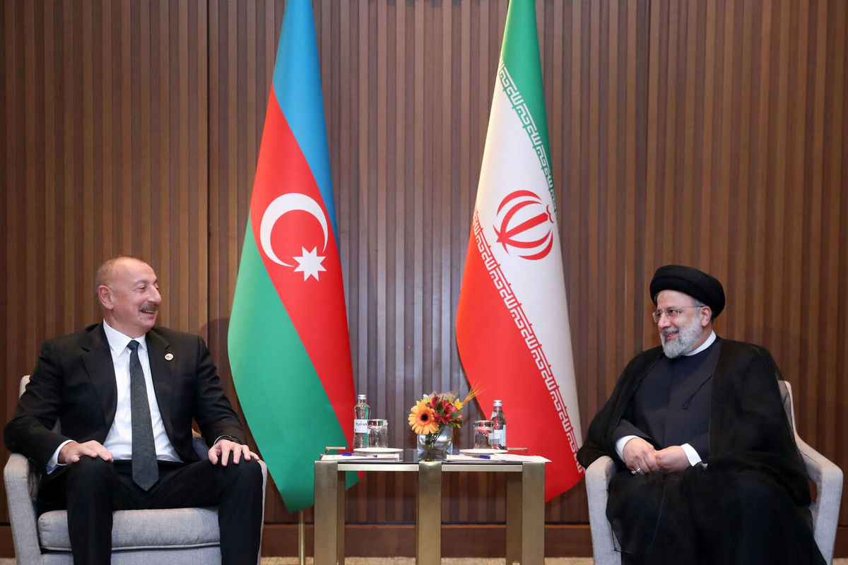 رئیس‌جمهور تغییر مرزهای تاریخی و مسیر ترانزیت ایران و ارمنستان را رد کرد